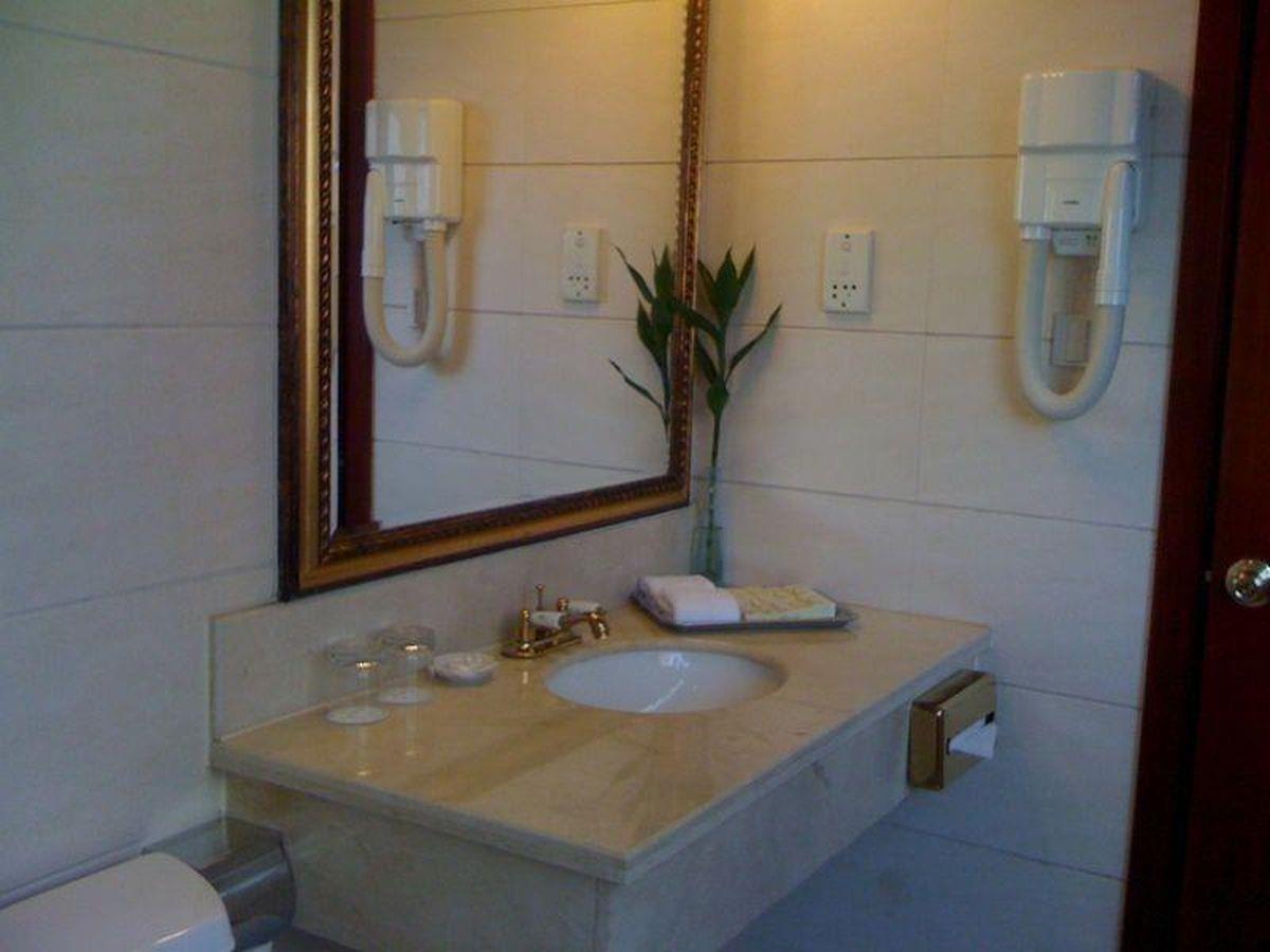 New East Asia Hotel Shanghaj Zewnętrze zdjęcie